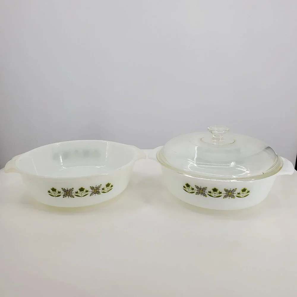 Vintage Anchor Hocking Co Meadow Green‎ Print 2 Circle Casserole Dishes